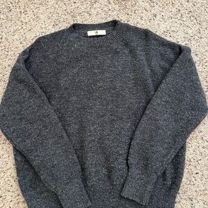 Women’s Wool Gray Sweater